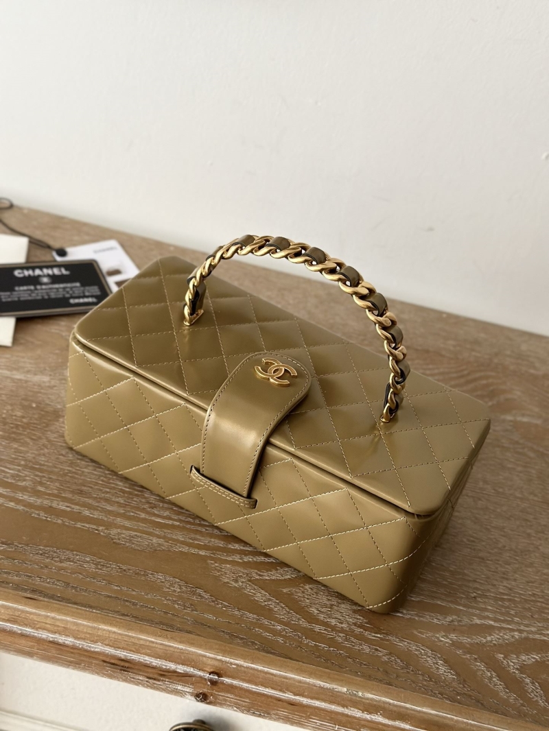 Ch**el cosmetic bags
